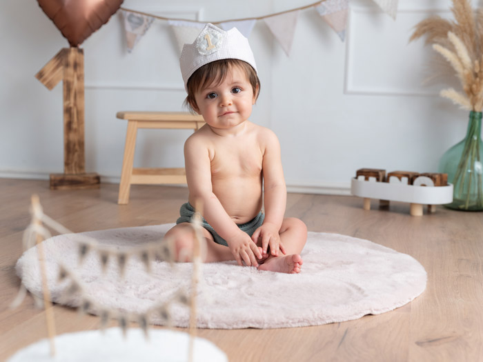 Sesión de fotos de cumpleaños smash cake en La Sagra, Toledo.