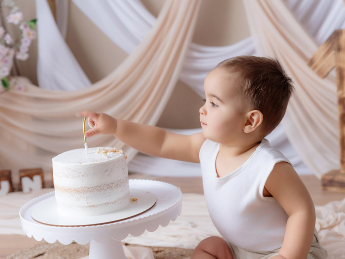 Sesión de fotos de cumpleaños smash cake en La Sagra, Toledo.