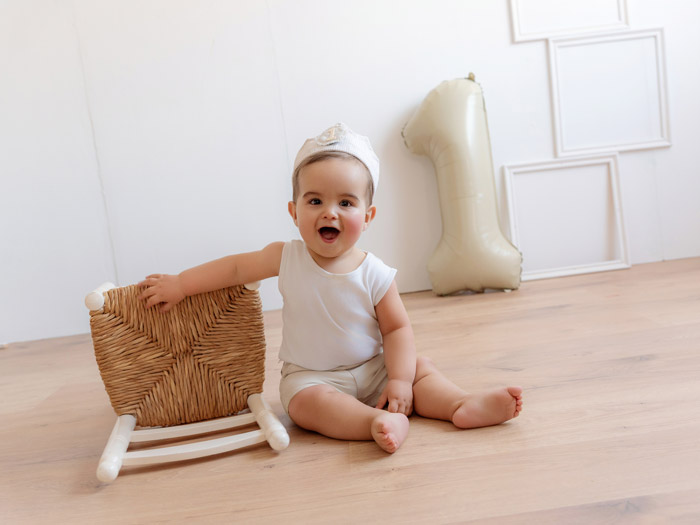 Sesión de fotos de cumpleaños smash cake en La Sagra, Toledo.