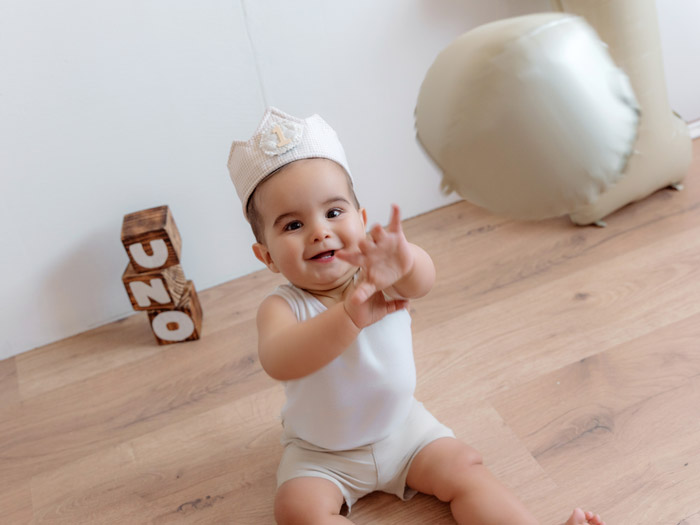 Sesión de fotos de cumpleaños smash cake en La Sagra, Toledo.